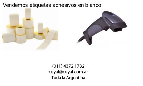 Vendemos etiquetas adhesivos en blanco